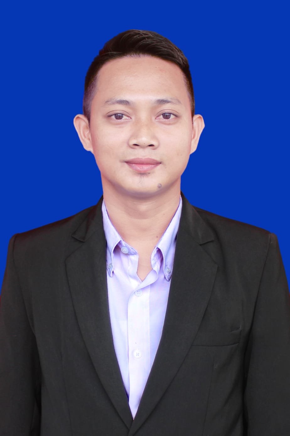 Tino Mahgfuri, S.Kom